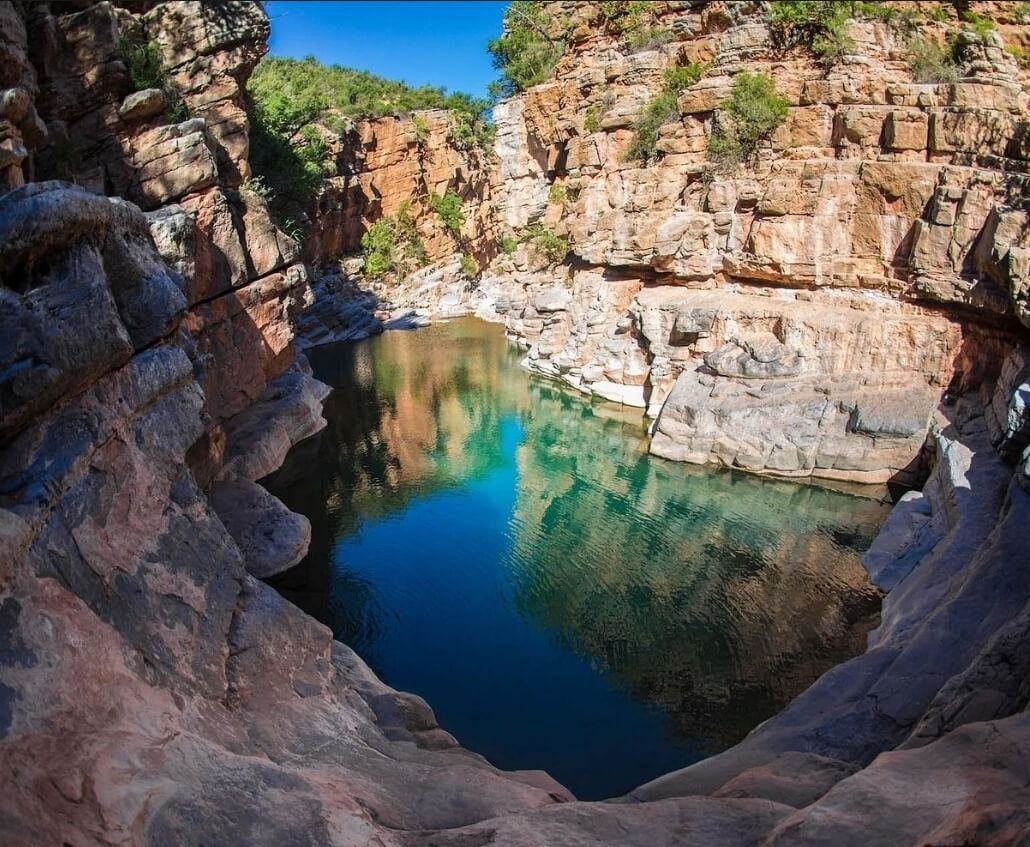 Baignade dans les gorges de Paradise Valley